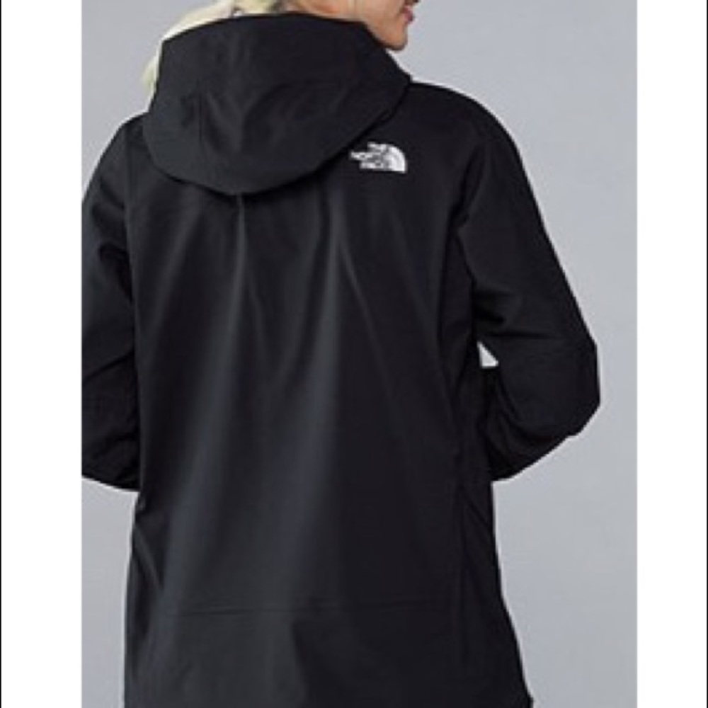The north face women’s down lined jacket